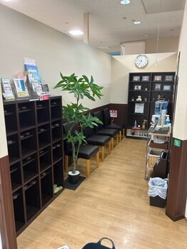 げんき堂鍼灸整骨院 イオン新潟東/待合室です。