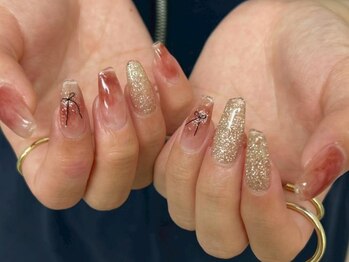 クプ アイラッシュプラス(qup)/持ち込み◎90分やり放題