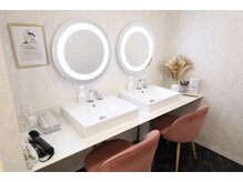 エリーザベル(Elisa Bell)/パウダールーム