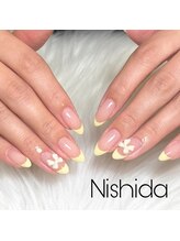フレンチネイル