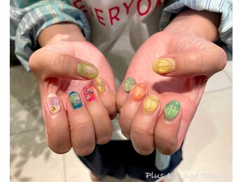 プルースラウンジ トウキョウ(Plus Lounge TOKYO)/カラフル♪