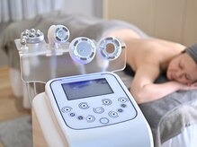 リア(Lia)の雰囲気（手技だけでは届かない深部までアプローチする痩身機器）