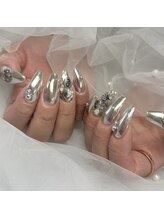 ギラギラシルバーミラーネイル