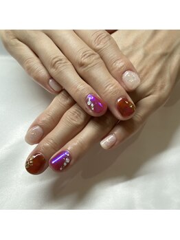 イーエムエー(e.m.a)/赤×キラキラ