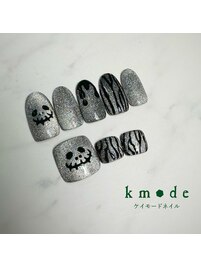 ポップなハロウィンネイル