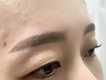 プラスアイ 銀座中央通り店/アイブロウ　担当：吉田