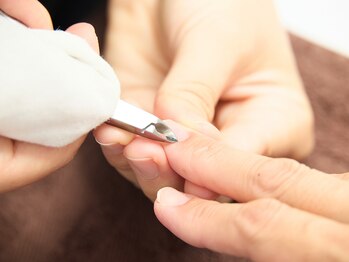 ビビィ(vivie)/甘皮ケアでお爪をはっきり美しく