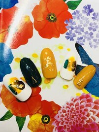 塗りかけネイル