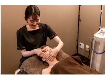 ブプラ 大宮店(BUPURA)/小顔・ハーブピーリング｜BUPURA