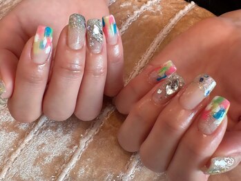 エムスラッシュ ネイル センター北店(M.SLASH)/最後の夏カラフルネイル