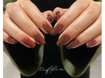 ネイルサロン ティフィン(tiffin)/～おしゃれボルドー～