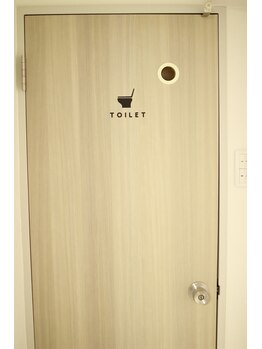 ハリファ鍼灸院 横浜関内院(HariFa鍼灸院)/トイレです・美容施術・美容鍼