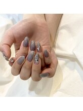 ビュウ(Viu)/シンプルでも少しデザインを☆