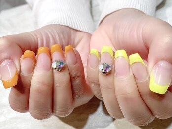 ウカ ひばりが丘(UKA)/ネオンフレンチネイル