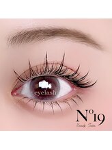 ナンバー19(N°19)/人気の韓国風eye