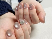 ネイルサロン イントゥ(into_)/ぷるマグ　リボン　グレージュ