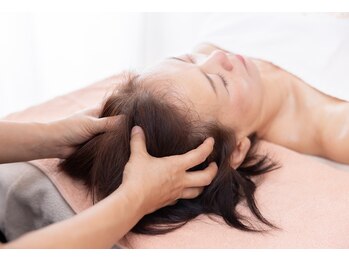 ルブラン(Le Blanc)/頭蓋骨小顔フェイシャル