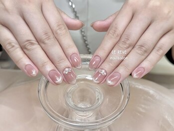 ルレーブ(LE REVE)/チークマグネットフレンチネイル