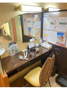 ビューティークリニックコダマ 日南店/施術後の一息、化粧スペース