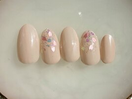 桜花びらネイル