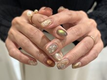 チルダ(tilde)/秋色ニュアンスネイル