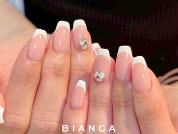 ビアンカ 栄店(Bianca)の写真/《もちの良さが好評☆》オフィスや日常使いにぴったりで洗練されたネイルをご提供！【チタネイル導入店】