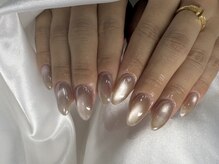 アンプルテ オモテサンドウ(amPURTE omotesando)/マグネット×ホワイトミラー