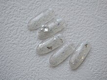 ルームイチマルニ バイ マルメネイル(room102 by malmonail)/定額¥11330 担当:廣瀬