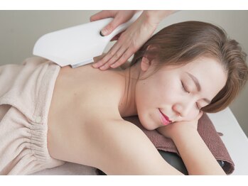 サンタ(santa)/日頃の癒しと脱毛を♪全身脱毛♪