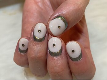 カーティシーネイルズ(curtisii NAILS)/