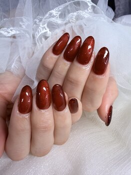 ホワイトネイル(White Nail)/マグネットネイル