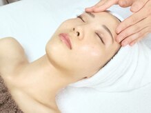 ハーブピーリング&毛穴洗浄専門店 肌REVO 高田馬場店[ニキビ/毛穴/たるみ/美白/シミ]/ハーブピーリング/仕上げ保湿２