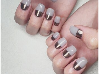 ナナネイル(7.Nail)/ミラーフレンチ