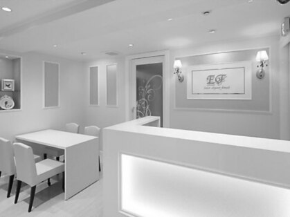 サロンイーエフ 池袋店(salon EF)の写真