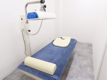 ハンドワーク(HANDWORK)/施術室へご案内