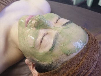 ビューティーラウンジ ベリンダ イオンレイクタウンmori店(Beauty Lounge BELINDA)の写真/人気のハーブピーリングで肌トラブルを改善！自然の恵みで毛穴レスなつるつる美肌へ！