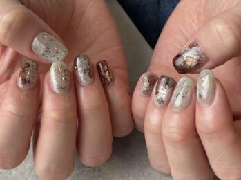 ヒアリ(HERE'Re)/【yumi】monthlyニュアンス