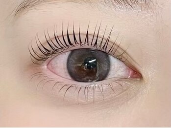 ローランリム(LORAN Lim)の写真/こだわりの良質商材をプロがまつ毛の状態や爪の状態に合わせてセレクト★全メニューケア付き☆