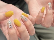 エミュ(emu.)/【ホログラムアート×イエロー】