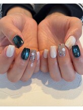 アトリエヨル(atelier yol)/クリスマス的なネイル