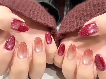 ローラン(LORAN)/赤色マグネットネイル