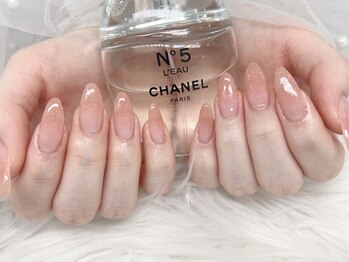 ルノン(Lunon)の写真/シンプルで可愛く上品に♪どんな場所にも馴染むデザインで美しい指先へ！オフィスにもおすすめ◎