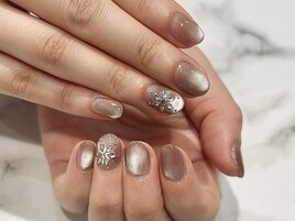 雪の結晶ネイル