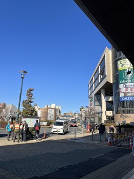 ココベース/北口から左に進みます