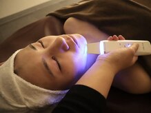 ルオン(Luon.)/【施術風景/毛穴洗浄】