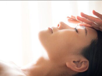 STBの写真/【韓国で培った高技術】都心とは思えないゆったりとした空間でリラックスしながら施術を受けていただけます