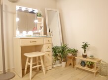 プアラニ(Pua Lani)/ドレッサー