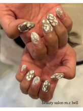 エムシーベル(m.c bell)/