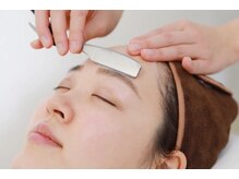 エヌドット バーバーギンザ(N.BARBER GINZA)の雰囲気（女性理容師による繊細なシェービングエステで、艶のある潤い肌へ）