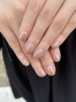 ウィムネイル(UIM NAIL)/ラメグラデーションネイル